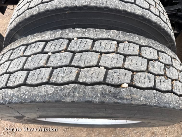 image for item FB6794 2008 Kenworth W900 semi truck
