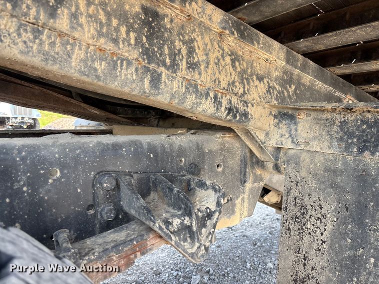 image for item FC1893 2006 Ford F750 Super Duty XLT rollback truck