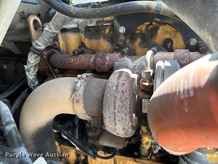image for item FC1893 2006 Ford F750 Super Duty XLT rollback truck