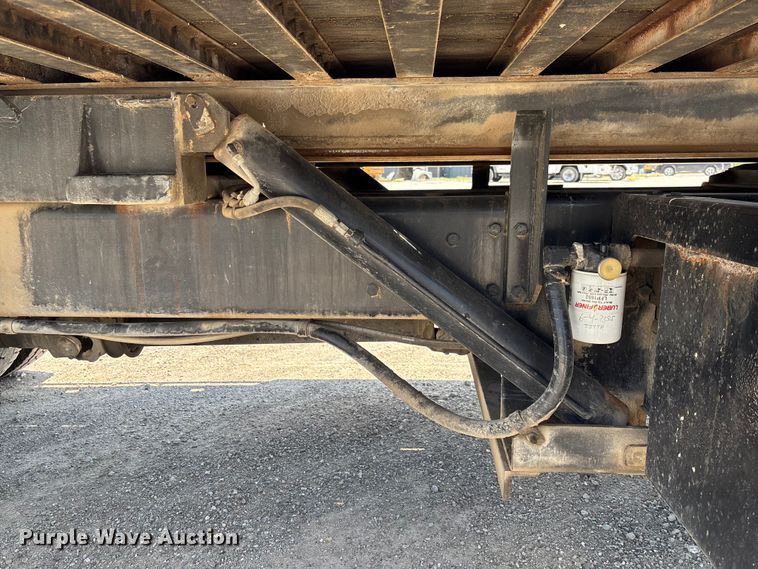 image for item FC1893 2006 Ford F750 Super Duty XLT rollback truck