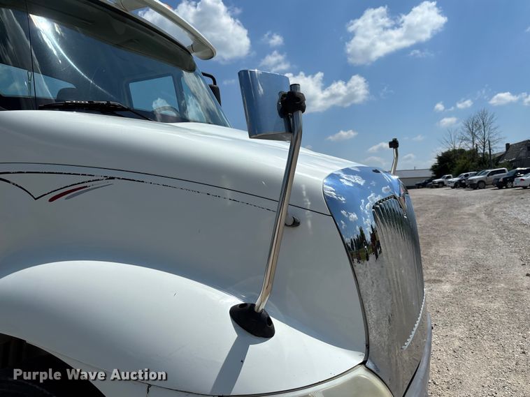 image for item FC1894 2008 International TranStar 8600 semi truck