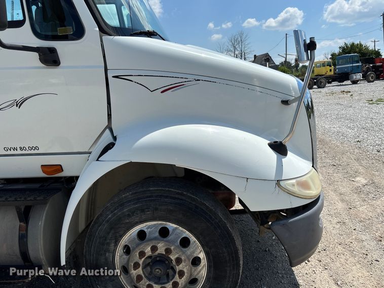 image for item FC1894 2008 International TranStar 8600 semi truck
