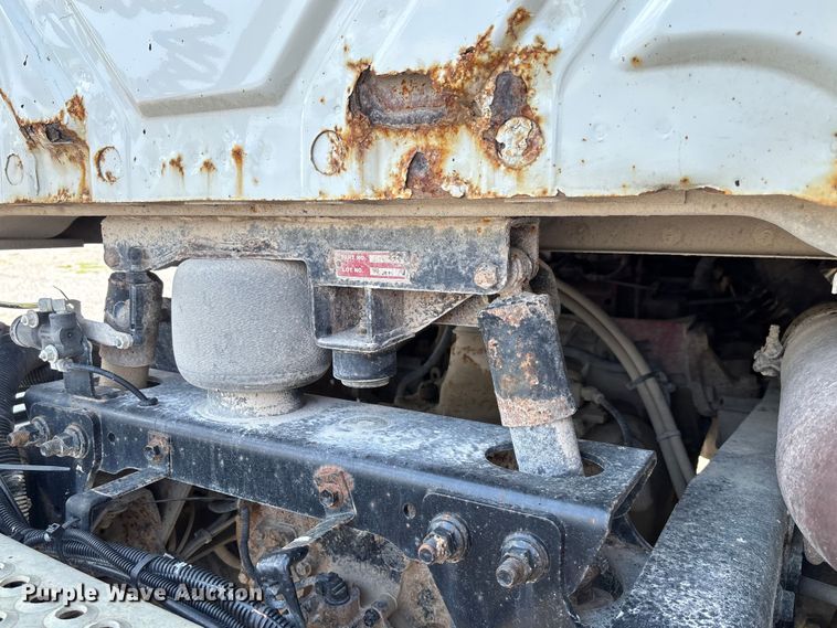 image for item FC1894 2008 International TranStar 8600 semi truck