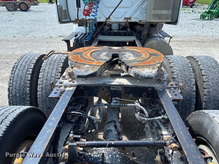 image for item FC1894 2008 International TranStar 8600 semi truck