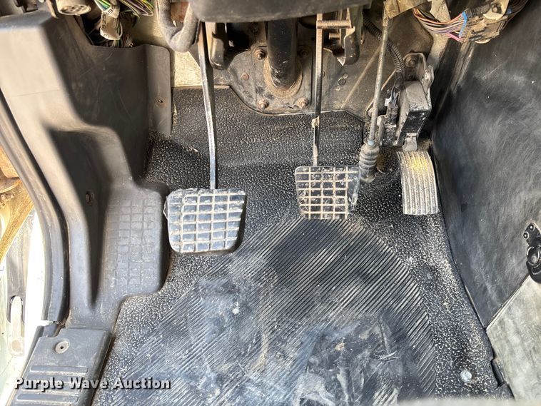 image for item FC1894 2008 International TranStar 8600 semi truck