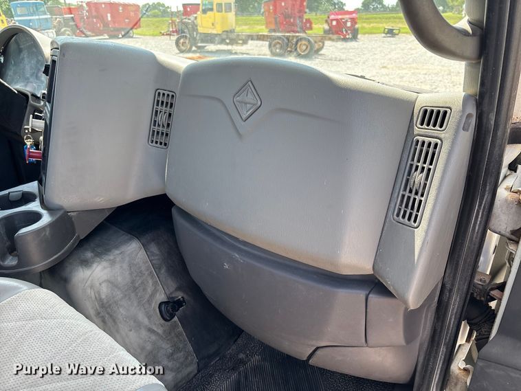 image for item FC1894 2008 International TranStar 8600 semi truck