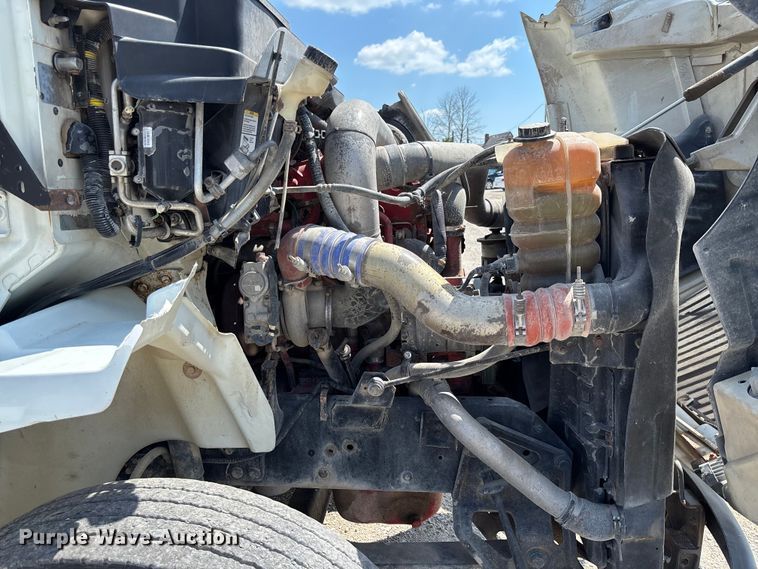 image for item FC1894 2008 International TranStar 8600 semi truck