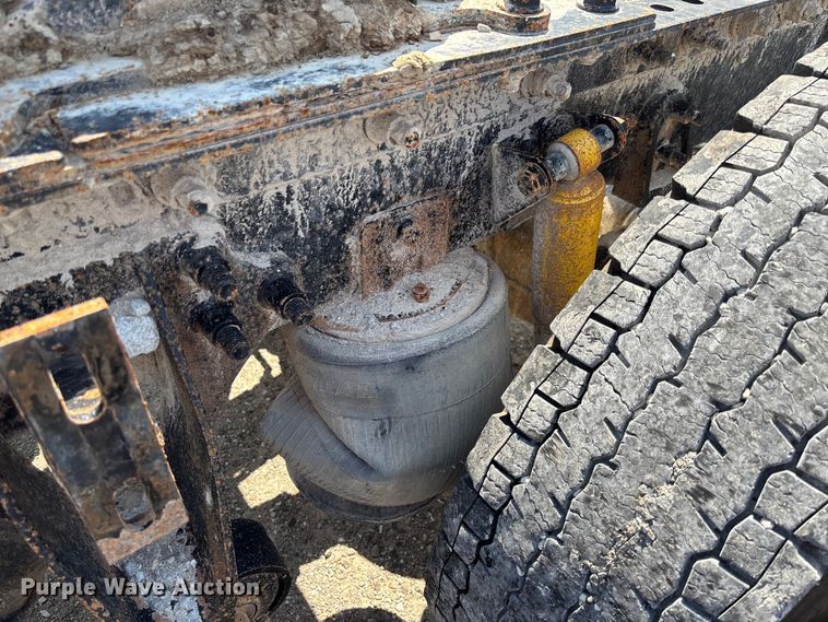 image for item FC1894 2008 International TranStar 8600 semi truck