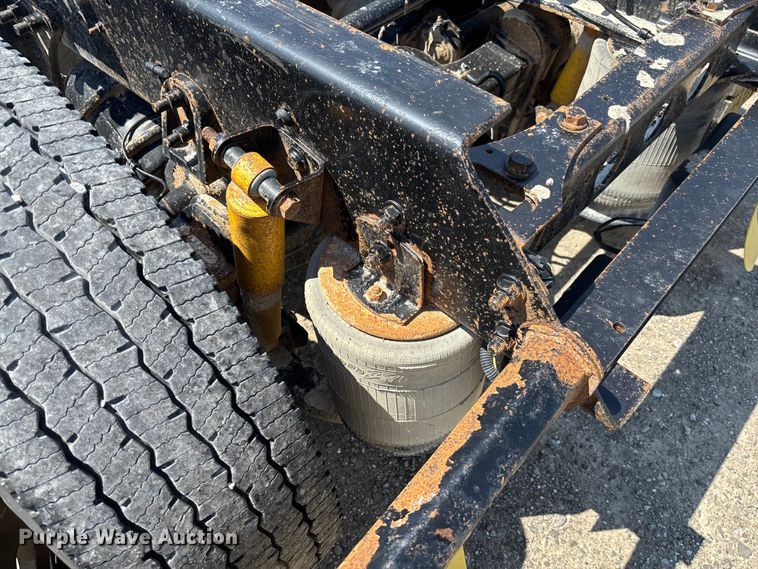 image for item FC1894 2008 International TranStar 8600 semi truck