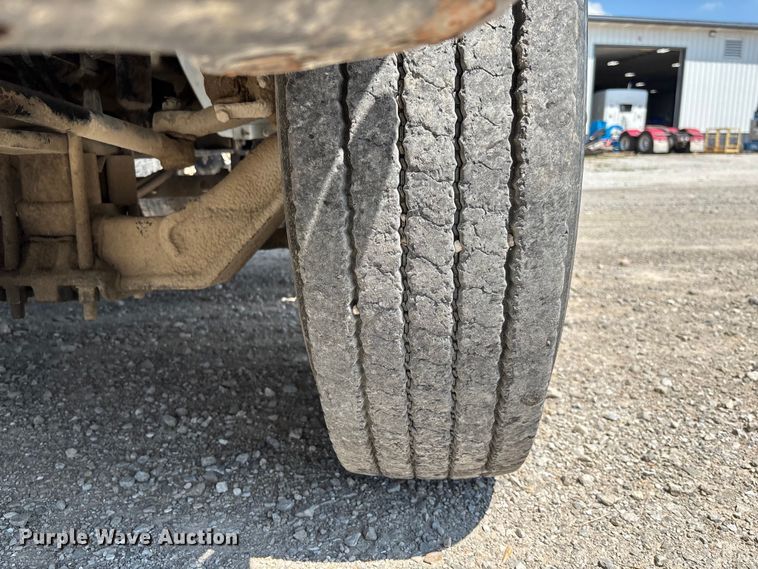 image for item FC1894 2008 International TranStar 8600 semi truck