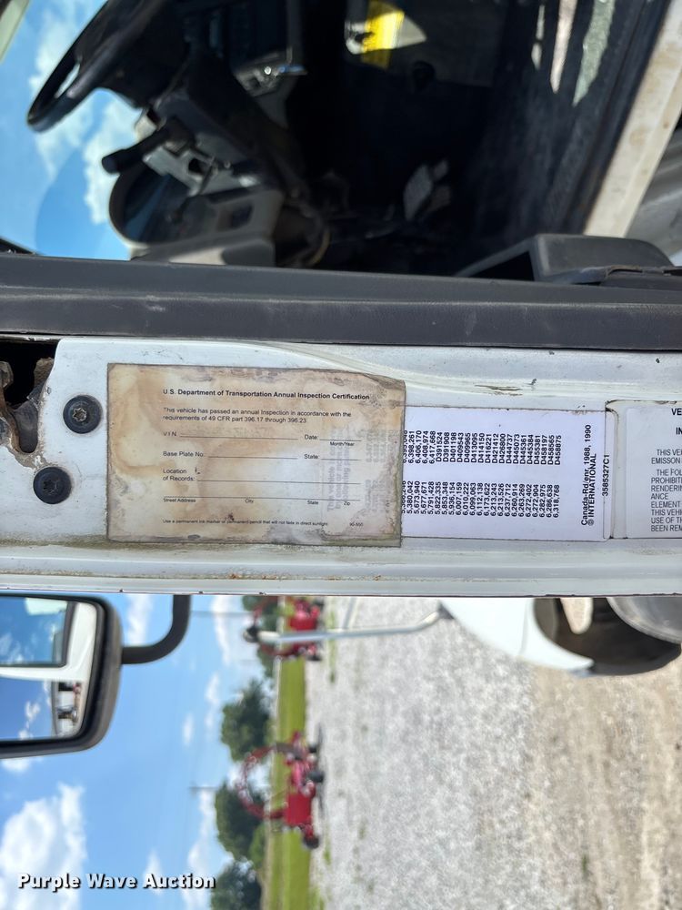 image for item FC1894 2008 International TranStar 8600 semi truck