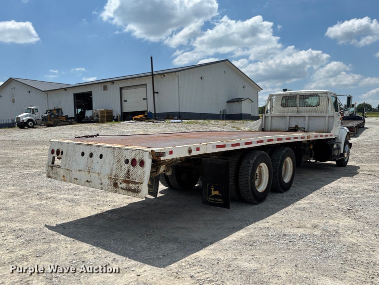 image for item FC1895 1998 International 8100 rollback truck