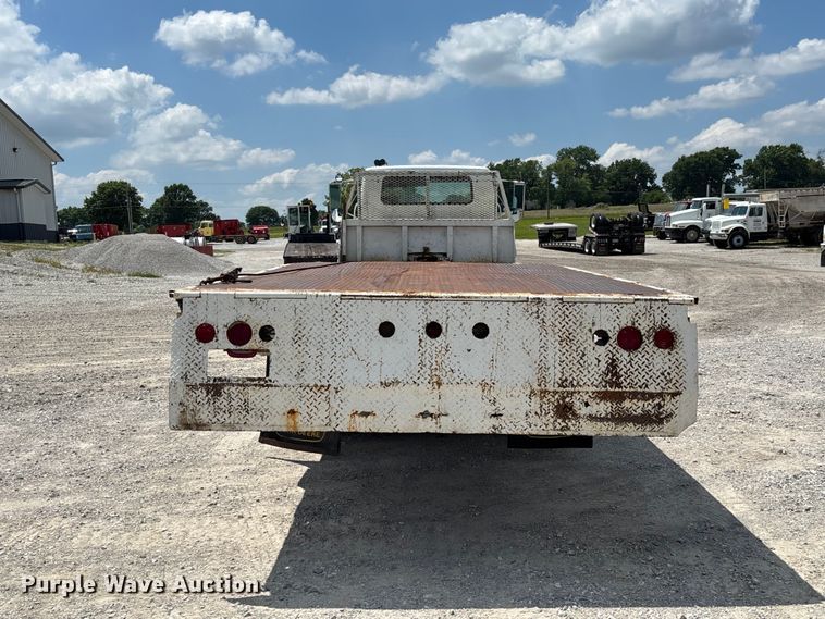 image for item FC1895 1998 International 8100 rollback truck