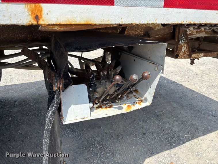 image for item FC1895 1998 International 8100 rollback truck