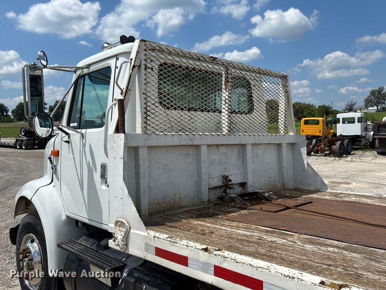 image for item FC1895 1998 International 8100 rollback truck