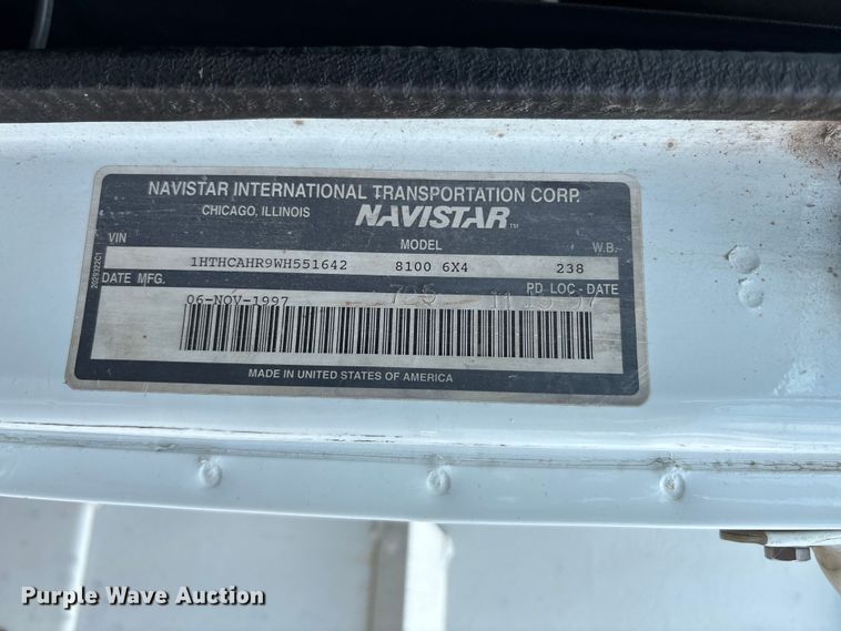 image for item FC1895 1998 International 8100 rollback truck