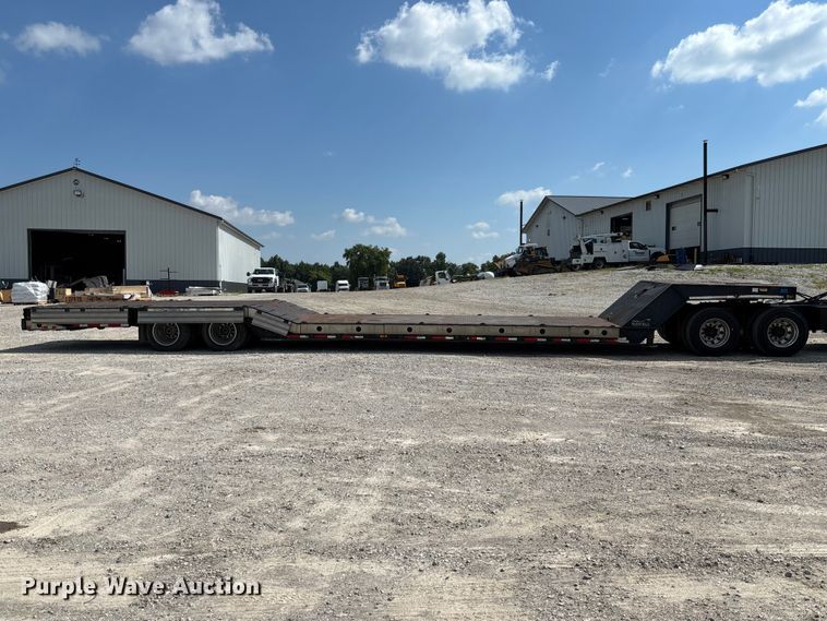 image for item FC1896 2008 Palomino Muvall double drop deck equipment trailer