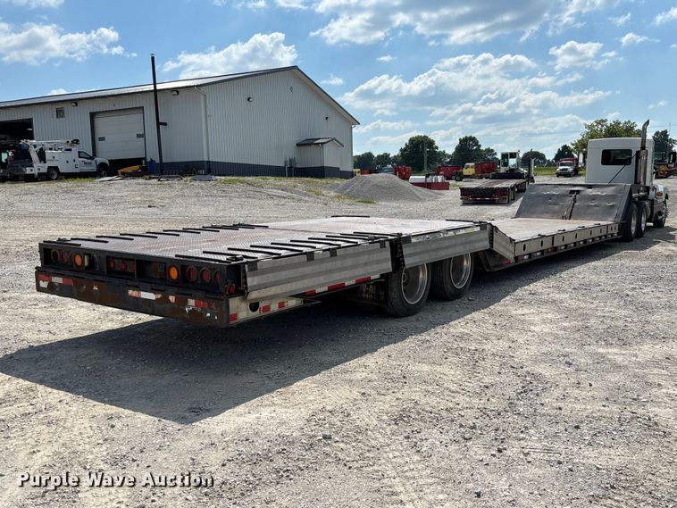 image for item FC1896 2008 Palomino Muvall double drop deck equipment trailer