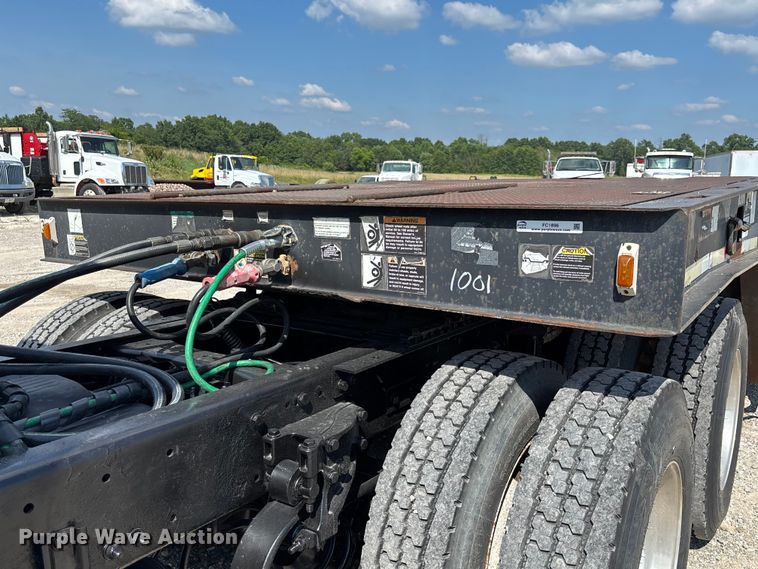 image for item FC1896 2008 Palomino Muvall double drop deck equipment trailer