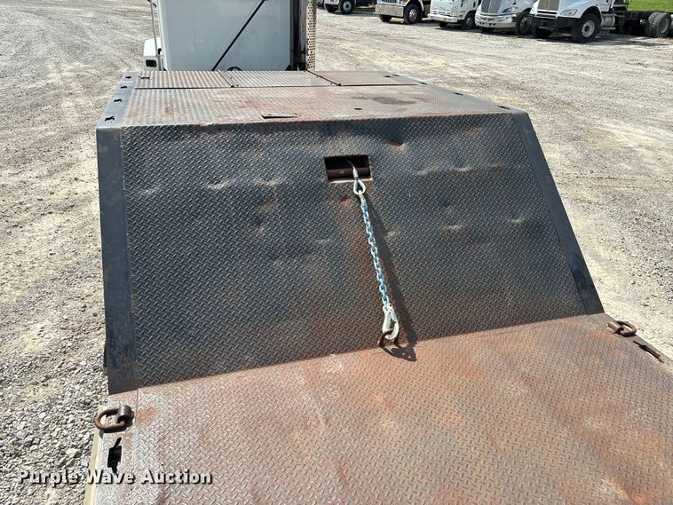 image for item FC1896 2008 Palomino Muvall double drop deck equipment trailer
