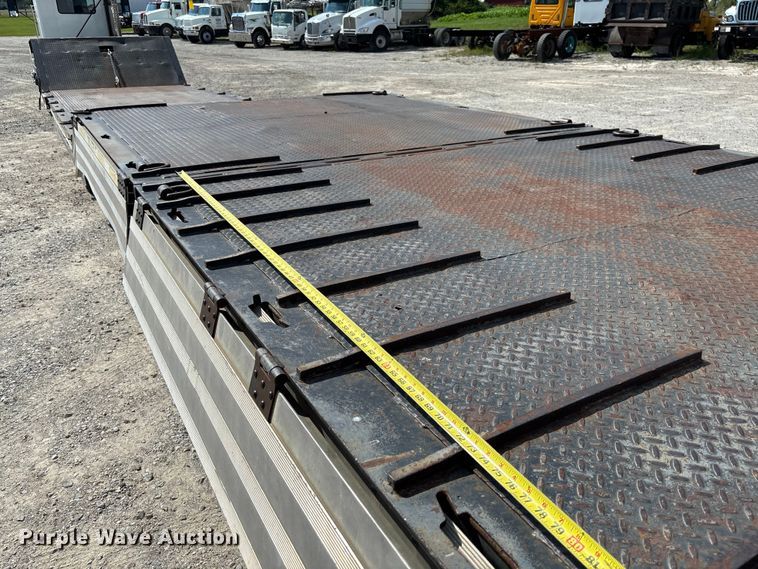image for item FC1896 2008 Palomino Muvall double drop deck equipment trailer