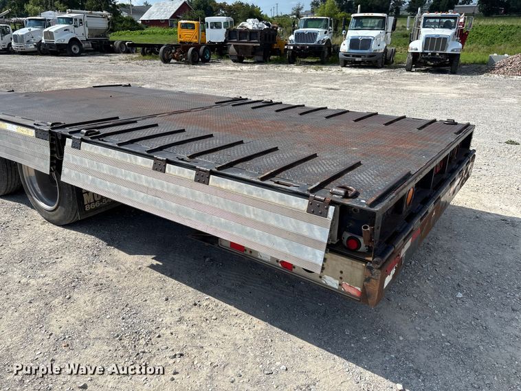 image for item FC1896 2008 Palomino Muvall double drop deck equipment trailer