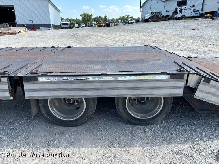 image for item FC1896 2008 Palomino Muvall double drop deck equipment trailer