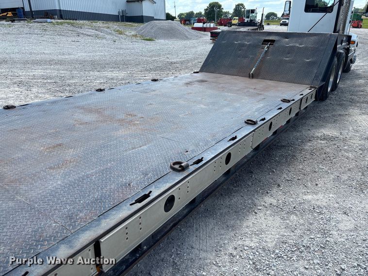 image for item FC1896 2008 Palomino Muvall double drop deck equipment trailer