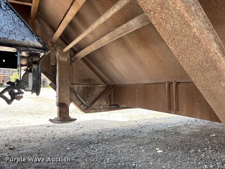 image for item FC1896 2008 Palomino Muvall double drop deck equipment trailer