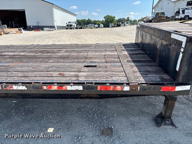 image for item FC1897 2010 Doonan Specialized Trailer 532DBCICCDKH drop deck trailer