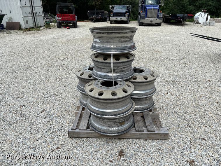 image for item FC1918 (8) Alcoa 22.5