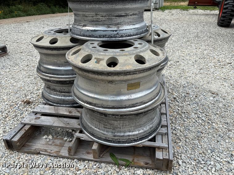 image for item FC1918 (8) Alcoa 22.5