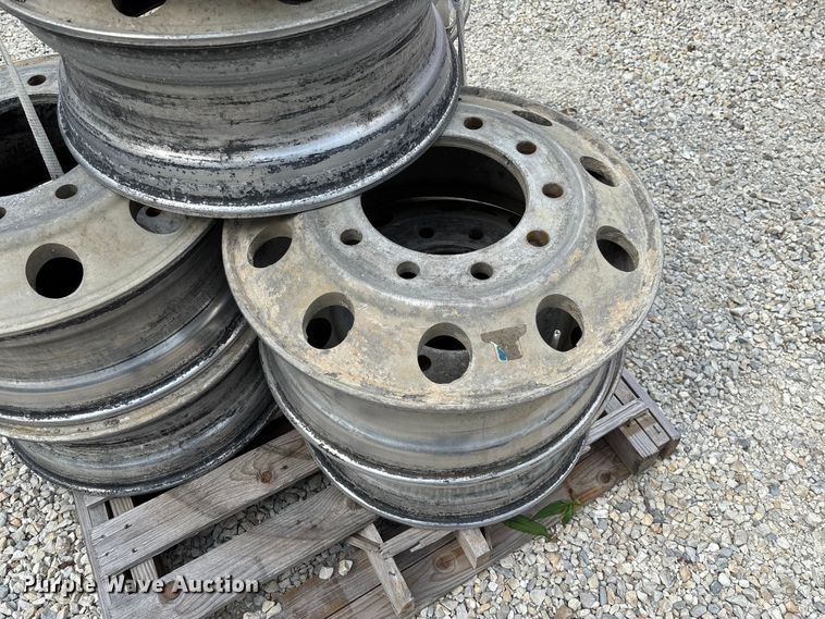image for item FC1918 (8) Alcoa 22.5