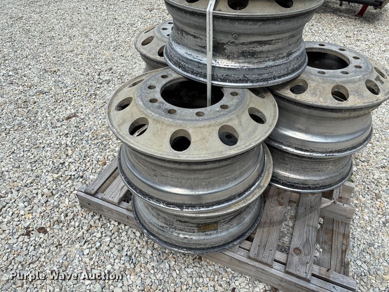 image for item FC1918 (8) Alcoa 22.5