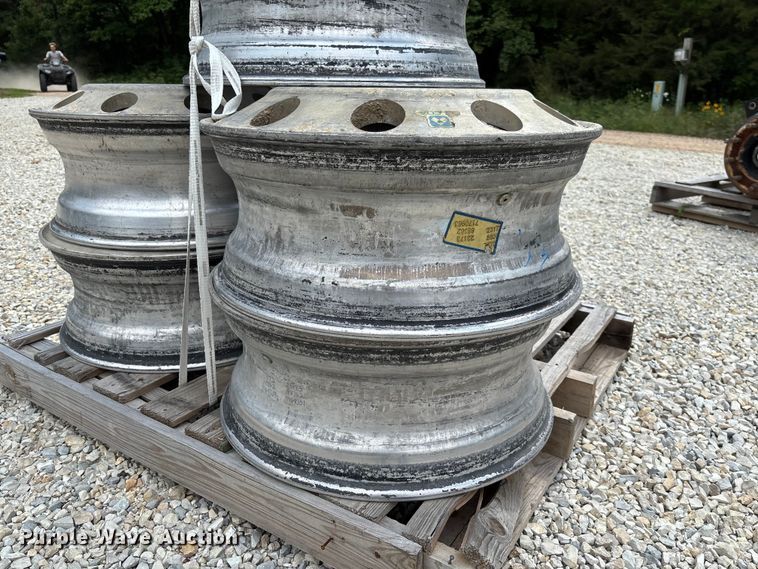 image for item FC1918 (8) Alcoa 22.5