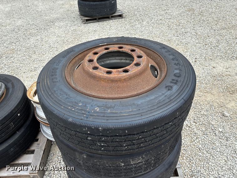 image for item FC1922 (6) 255/75R22.5 tires and wheels