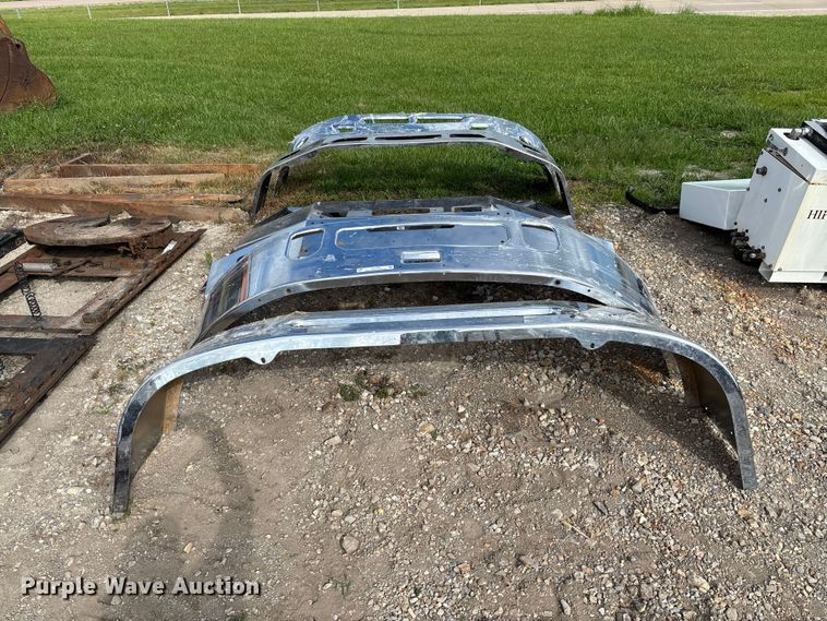 image for item FC1928 (8) front bumpers