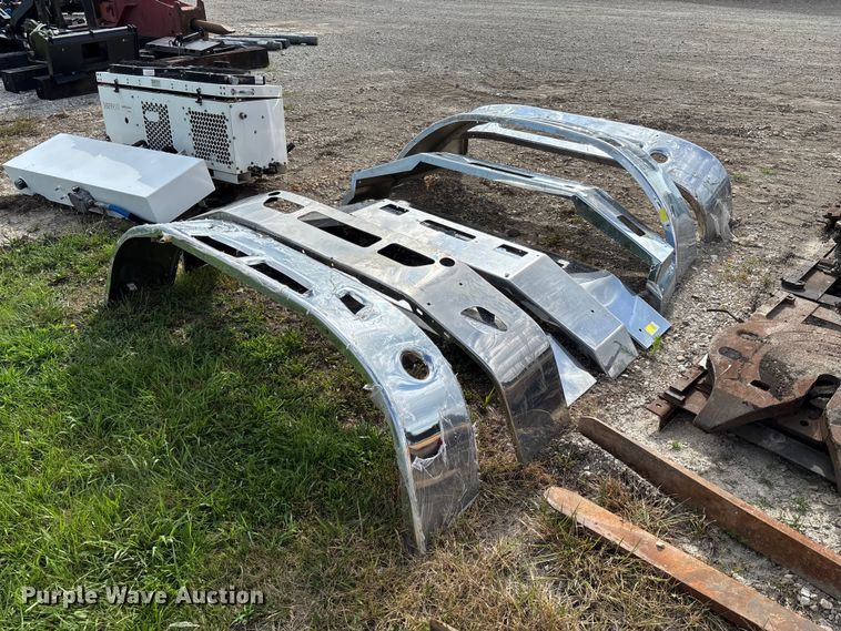 image for item FC1928 (8) front bumpers