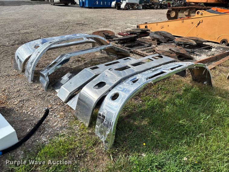 image for item FC1928 (8) front bumpers