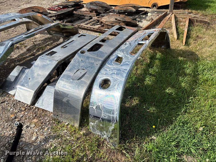 image for item FC1928 (8) front bumpers