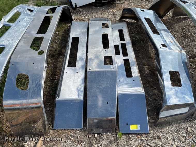 image for item FC1928 (8) front bumpers