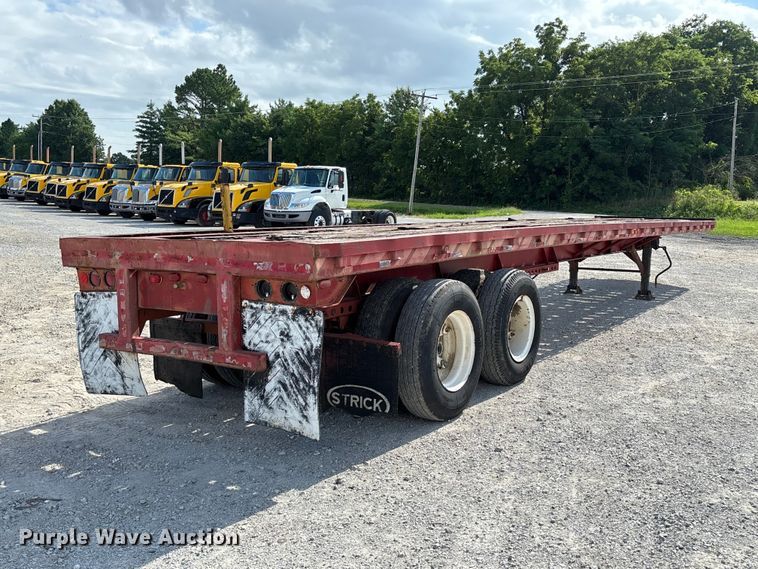 image for item FC1930 1968 John Evans HI43 flatbed trailer