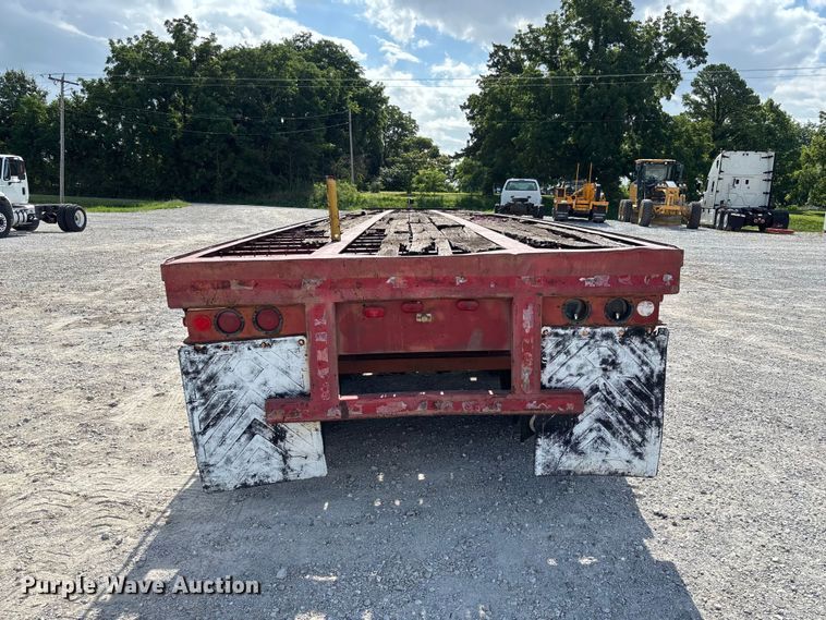 image for item FC1930 1968 John Evans HI43 flatbed trailer
