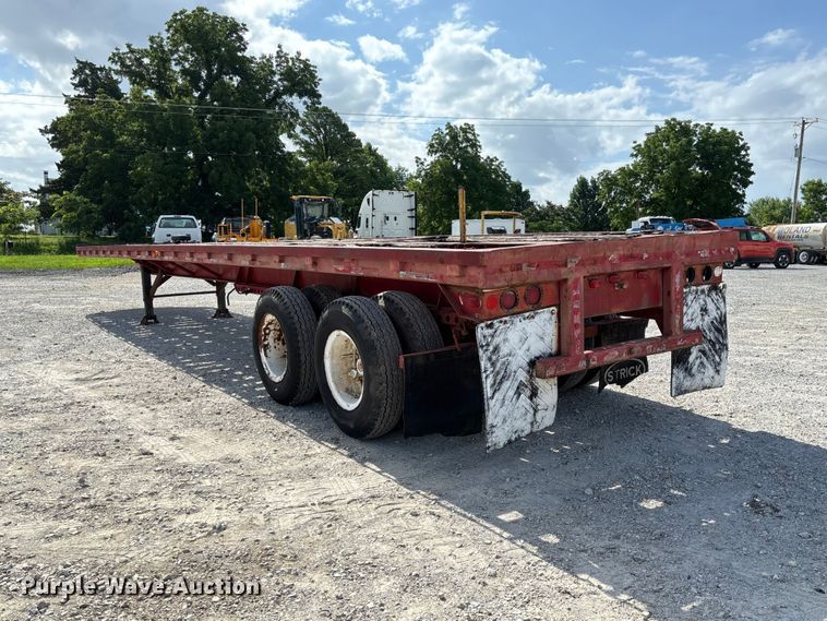 image for item FC1930 1968 John Evans HI43 flatbed trailer