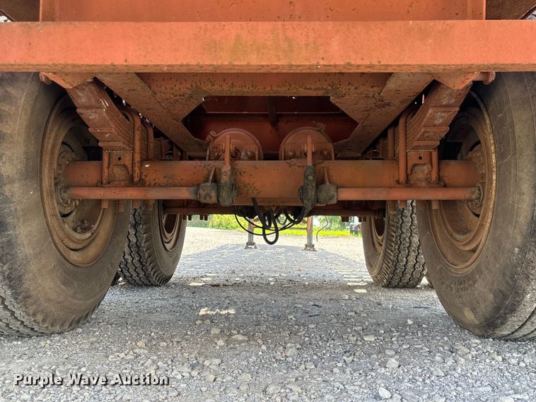 image for item FC1930 1968 John Evans HI43 flatbed trailer