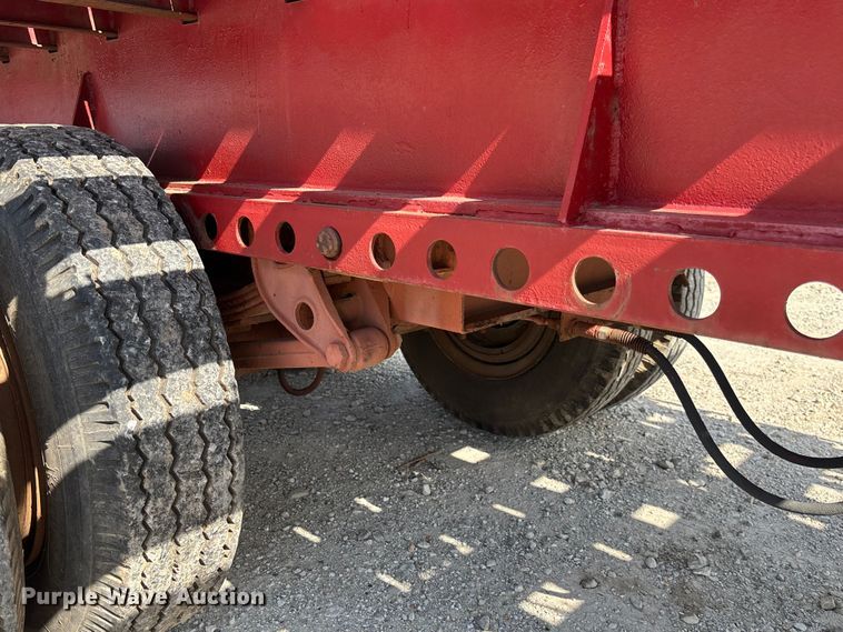 image for item FC1930 1968 John Evans HI43 flatbed trailer