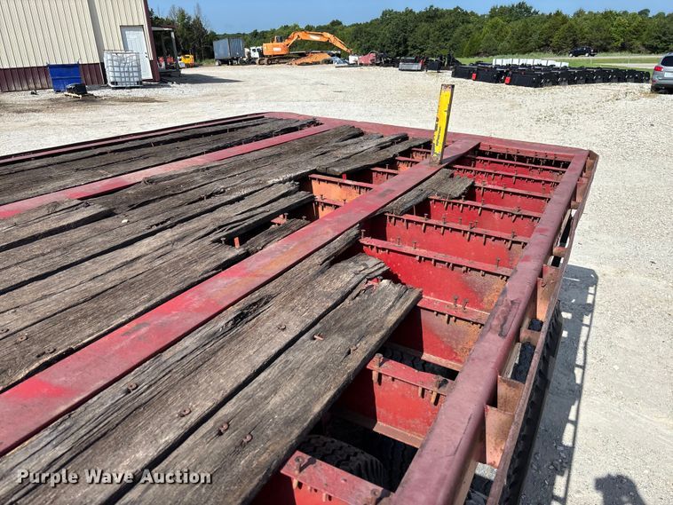 image for item FC1930 1968 John Evans HI43 flatbed trailer