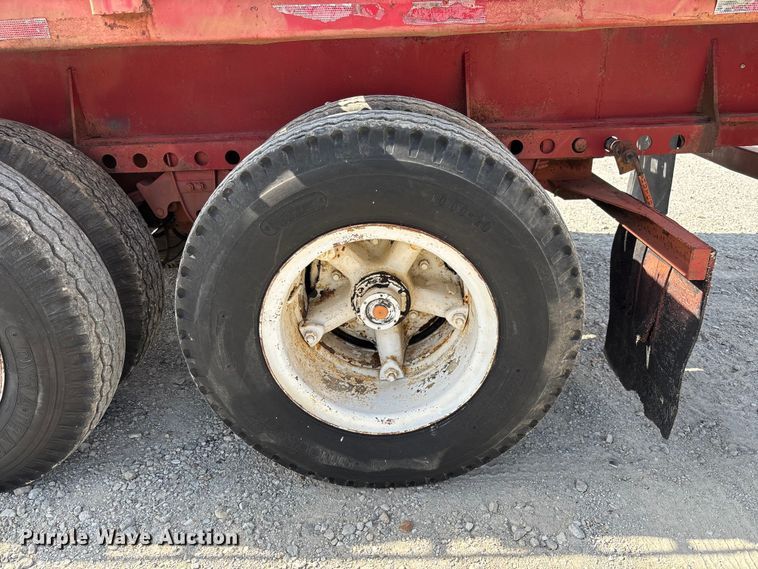 image for item FC1930 1968 John Evans HI43 flatbed trailer
