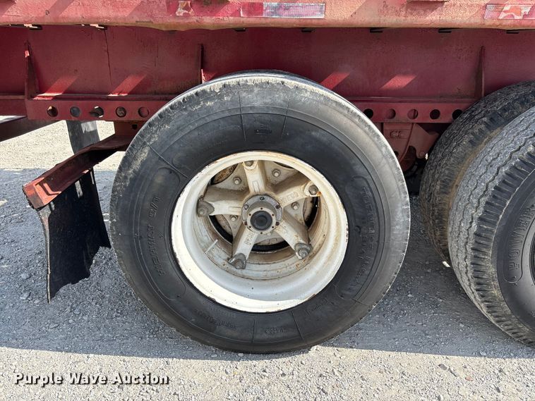 image for item FC1930 1968 John Evans HI43 flatbed trailer