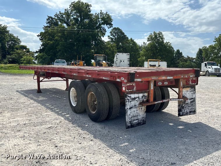 image for item FC1931 1974 Trailmobile flatbed trailer
